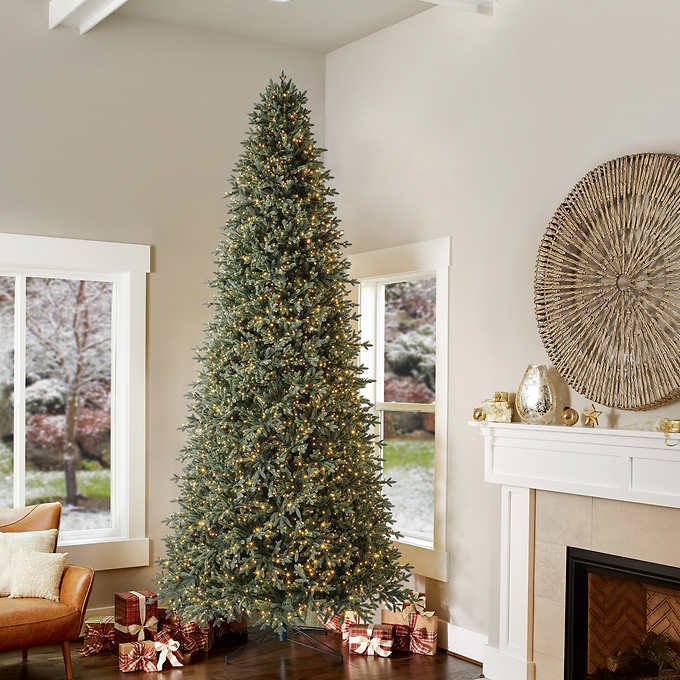 12ft Christmas Tree