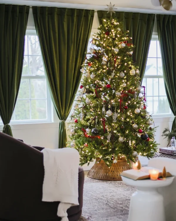 9' King Fraser Fir Artificial Christmas Tree Unlit